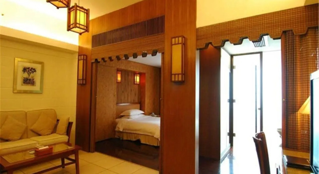 Двухместный люкс Business Guangzhou Yihe Hotel