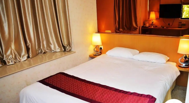 Двухместный номер Standard The Crown Borneo Hotel