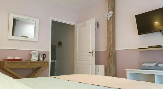 Au Clos du Coteau, Chambres dHôtes, Book Hotel  