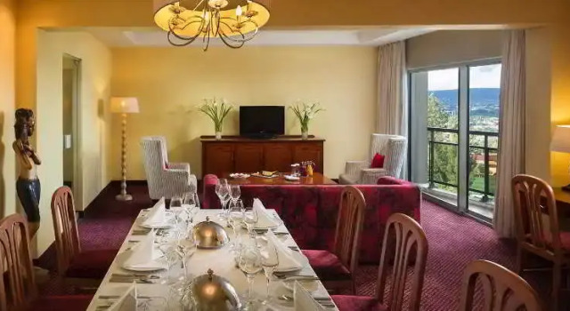 Номер Standard Hotel des Mille Collines