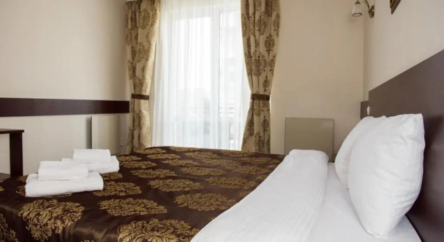 Faraon Hotel, Buchen Sie Hotel Ivano-Frankivsʼk 