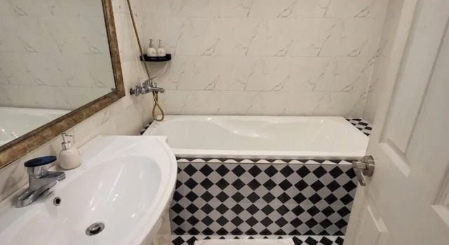 Номер Deluxe Saigon By Night Luxury Hotel