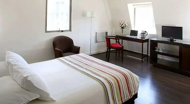 TARAPACA, Book Hotel Metropolitan Region Santiago