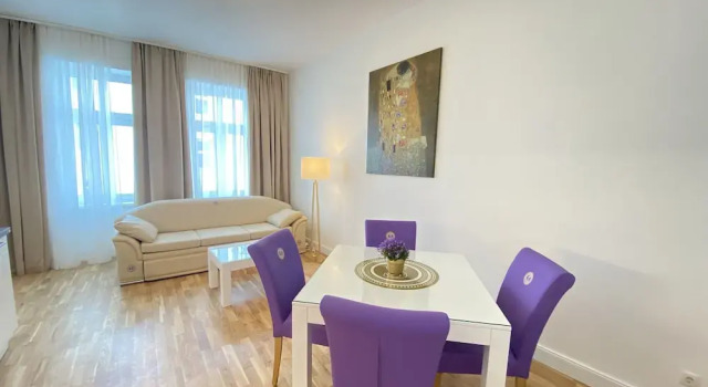 Семейные апартаменты c 1 комнатой с балконом Steiner Residences Vienna Nestroyplatz