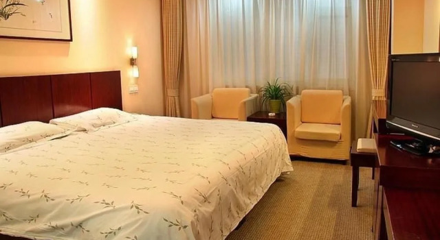 Weihai Weisheng Hotel, Prenota Hotel Hotel a Shandong con parcheggio, Parcheggio