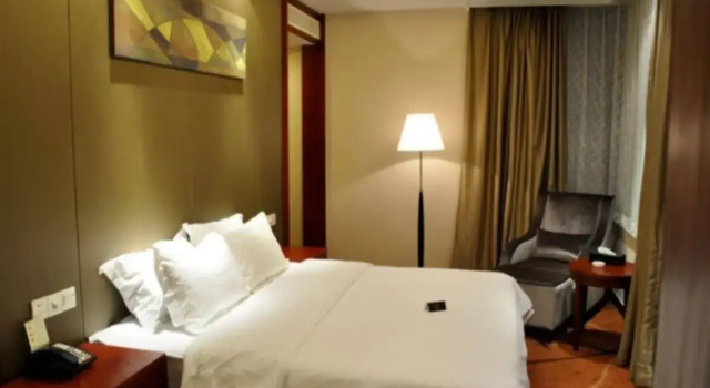 Hangzhou Ice Blue Business Hotel