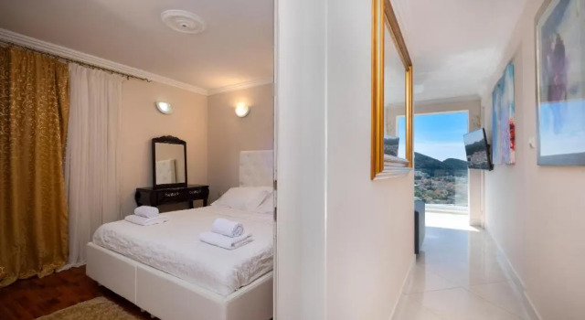Апартаменты с 2 комнатами с видом на море Apartments Dilberovic