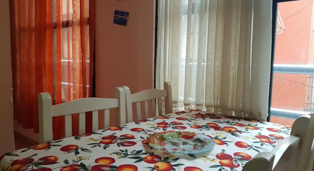 Cozy Beach Apartment, Rezerwuj Apartament Hotele w Durres County z parkingiem, Parking