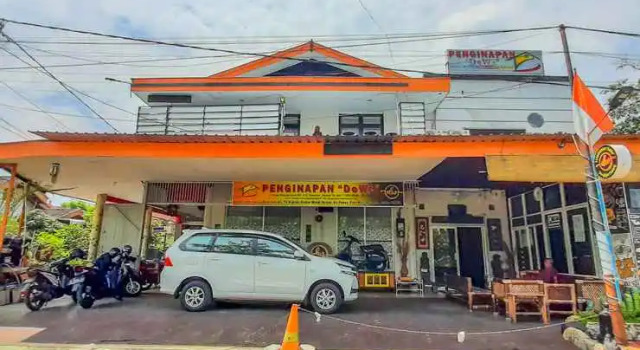 OYO 90374 De Orange Syariah