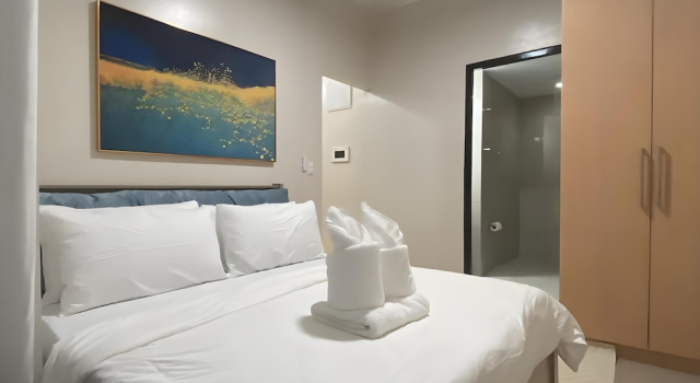 Oceanview with Balcony Airport Okada