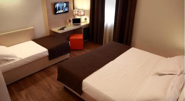 Трёхместный номер Superior Hotel Colonne