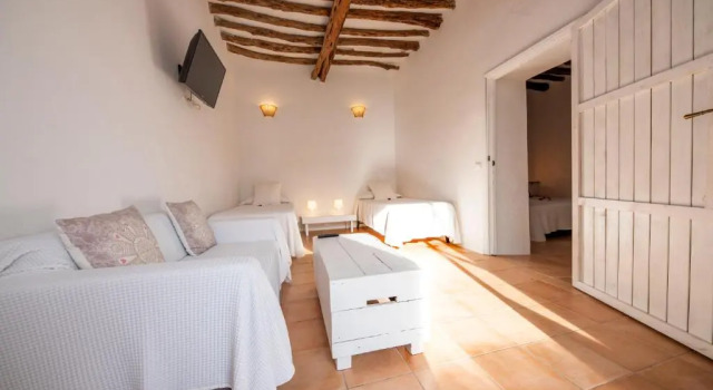 Четырёхместный номер Superior Agroturismo Can Cosmi Prats