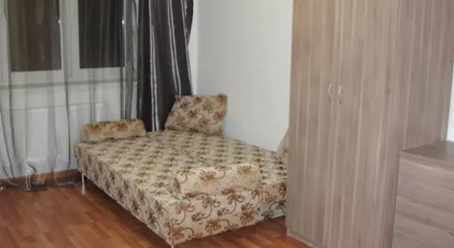 Apartments on Muranova, Забронировать Апартаменты/квартира Отели Городского округа Екатеринбурга - Северный управленческий округ с парковкой, Парковка