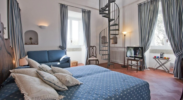 Вилла с 5 комнатами Villa Stella