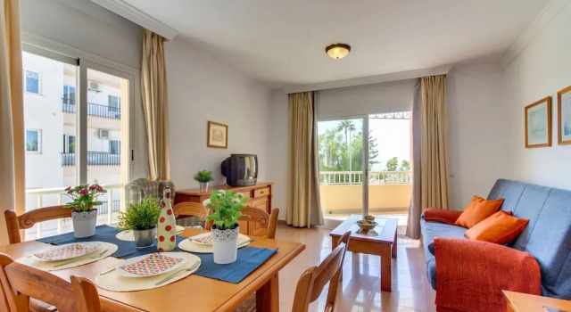 Apartamento Andalucia 102, Забронировать Апартаменты/квартира Апартаменты Нерха, рядом с Церковь Эль-Сальвадор, Апартаменты/квартира