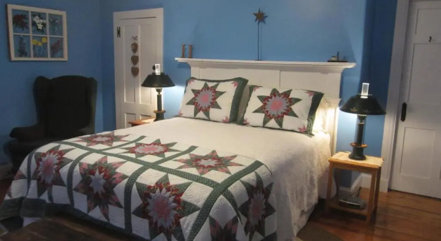 Люкс Deluxe Grand Oak Manor Bed and Breakfast