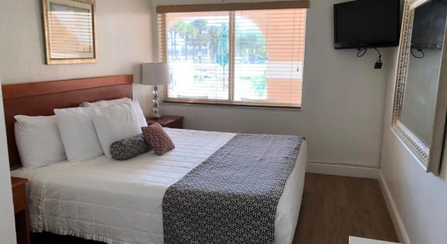 Люкс Coral Key Inn