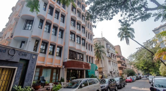 OYO Flagship 15439 Colaba, Забронировать Отель Колаба Мумбай, рядом с Union Bank of India