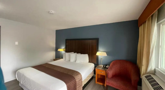 Номер Standard Pacific Inn