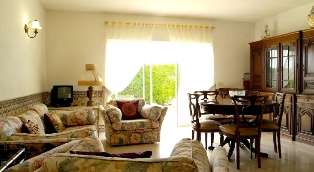Villa Francesa Guest House, Забронировать Гостевой дом Гостевые дома Лагуш, рядом с Пляж Эстудиантес, Гостевой дом