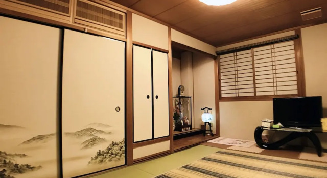 Nakagawas Cozy House, Забронировать Гостевой дом Сакаи Осака