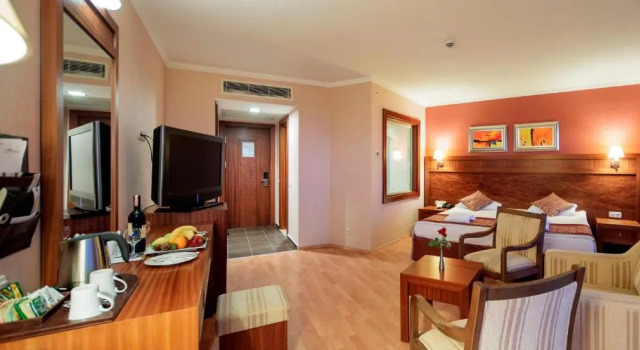 Двухместный номер Superior с видом на море Alba Royal Hotel