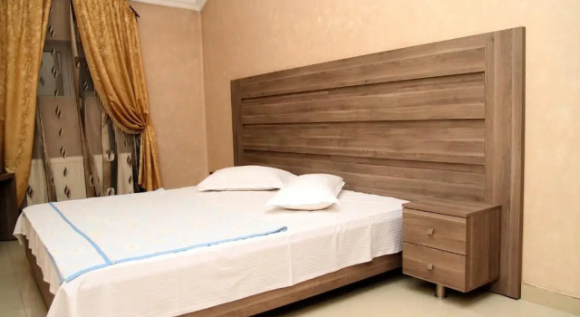 Полулюкс Hotel Sachveno
