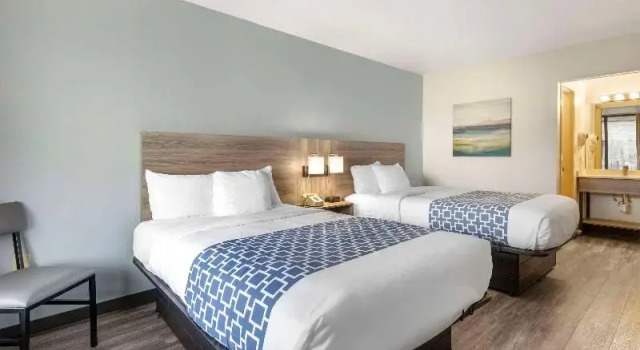 Номер Standard Suburban Studios Tysons Corner