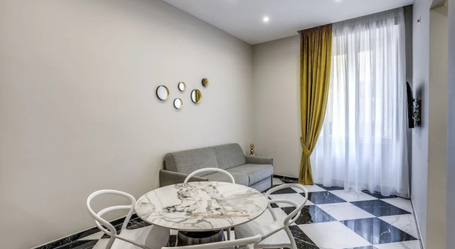 Golden Rose in Naples, Забронировать Апартаменты/квартира Апартаменты Неаполя, рядом с Accademia di Belle Arti di Napoli, Апартаменты/квартира