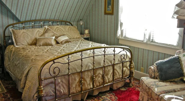 Old Tower House Bed & Breakfast, Boek Hotel Coos Bay Oregon Coast