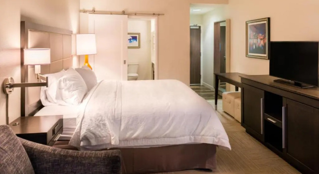 Двухместный номер Accessible Hampton Inn & Suites Orlando-East UCF