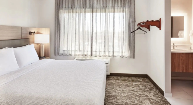 Двухместная студия SpringHill Suites Phoenix Tempe Airport