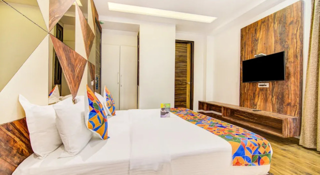Люкс Fabhotel Yellow