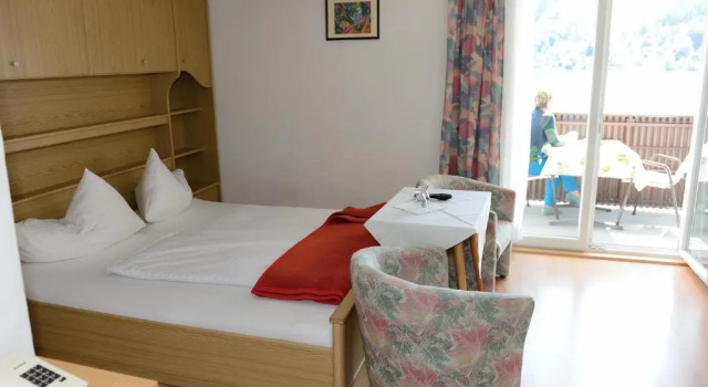 Двухместный номер Standard с балконом Strandhotel Pichler