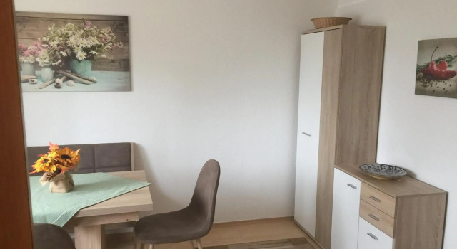 Ferienwohnung Eva-Maria, Забронировать Отель Отели Пфорцхайм с парковкой, рядом с Театр Пфорцхайма, Парковка