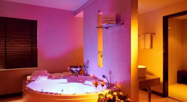 Номер Standard с балконом Metropolitan Hotel Sofia, a member of Radisson Individuals