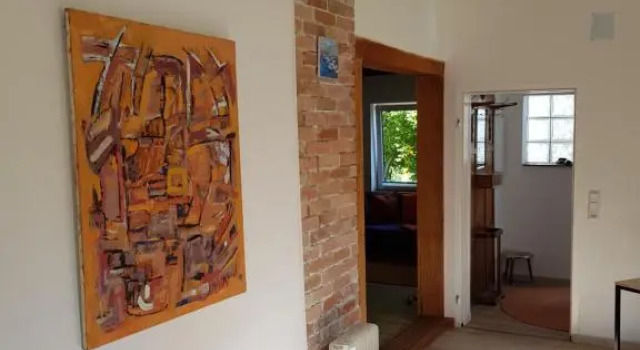 Ferienhaus im Grünen Nähe Zentrum, Забронировать Отель  