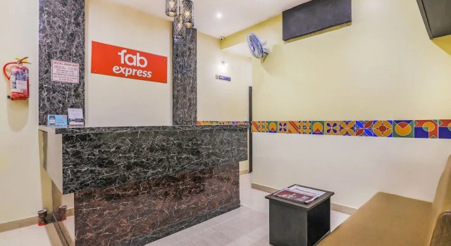 Via Abad Inn, Забронировать Отель Недорогие отели Мумбай, рядом с Union Bank of India, недорого