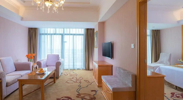 Люкс Business Vienna Hotel Huizhou Danshui Baiyun Road