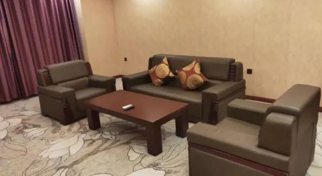 GreenTree Alliance Hotel Xinjiang Tacheng Yumin County Honghua Road, Buchen Sie Hotel Yumin China