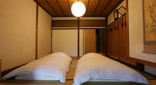 Temple Hotel Takayama Zenkoji, Забронировать Отель Такаяма Гифу, рядом с Kusakabe Heritage House