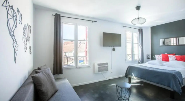 Disneyland Paris New Studio Suite Design