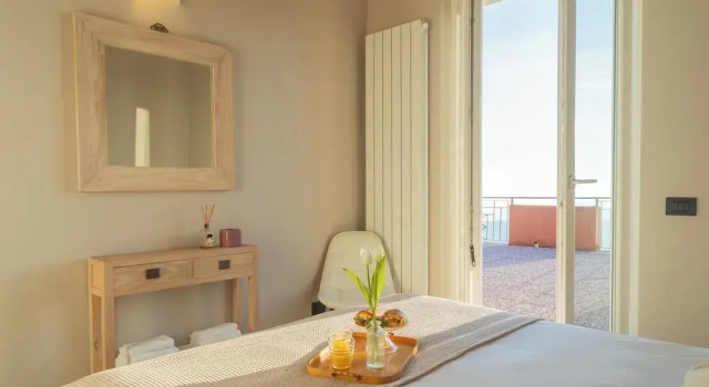 Апартаменты Sunset Terrace Loft Best View on Como by Rent all Como