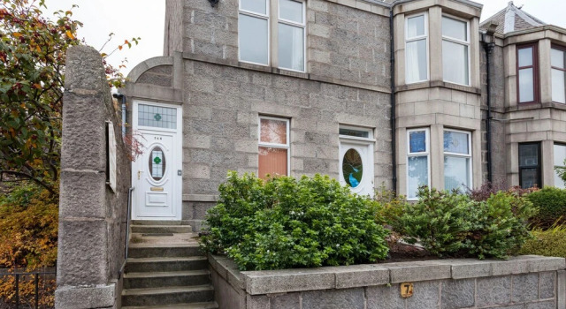 Cosy 5BD Double Upper Flat - Heart of Aberdeen, Prenota Appartamento Aberdeen 