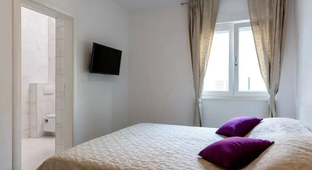 Вилла Luxury Luxury Villa ARIA Seafront for 21 people