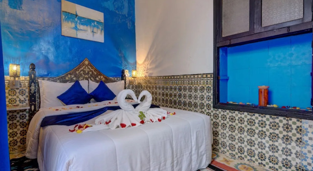 Riad Lazorde De Marrakech, Забронировать Отель Отели Марракеш-Тенсифт-Эль-Хауз с бассейном, Бассейн