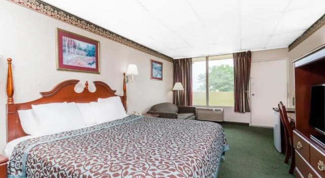 Номер Standard Days Inn by Wyndham Tannersville