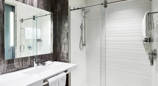 Четырёхместный номер Standard AC Hotel Tucson Downtown