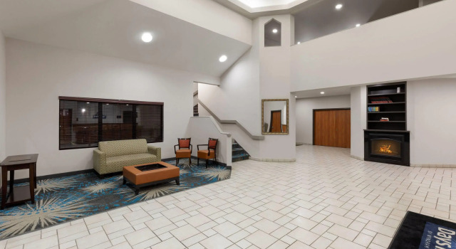 Holiday Inn Express Tulsa - Central, Varaa Hotelli Tulsa Oklahoma