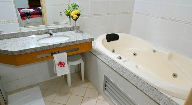 Полулюкс Hotel Sesi Aruana